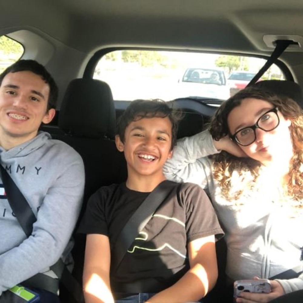 Meet your Posher, Tania